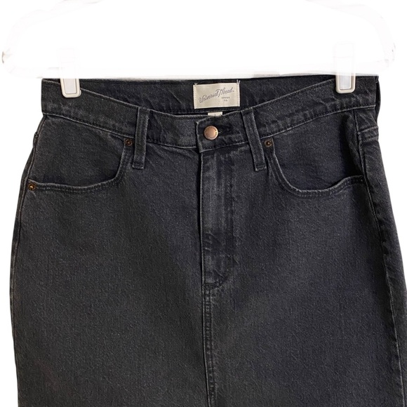 Universal Thread black denim high-waisted midi front slit skirt size 8 - Picture 4 of 12